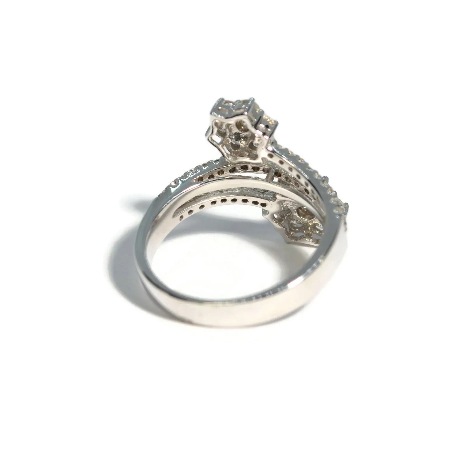 AFJ Diamond Collection - Double Flower Diamond Ring with White Gold