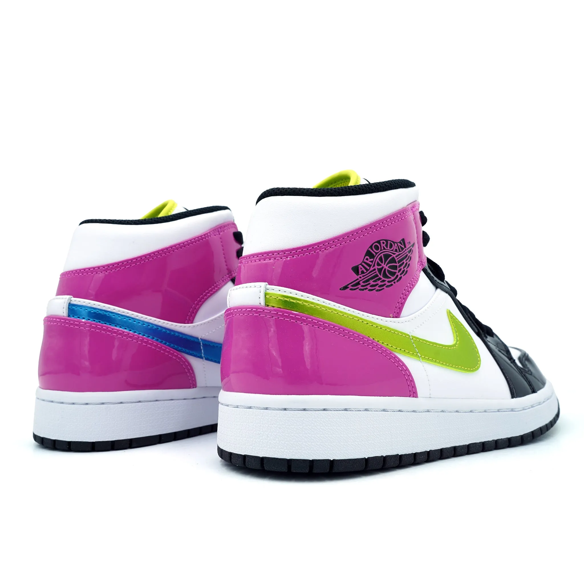 AIR JORDAN 1 MID WHITE BLACK CYBER PINK 2020