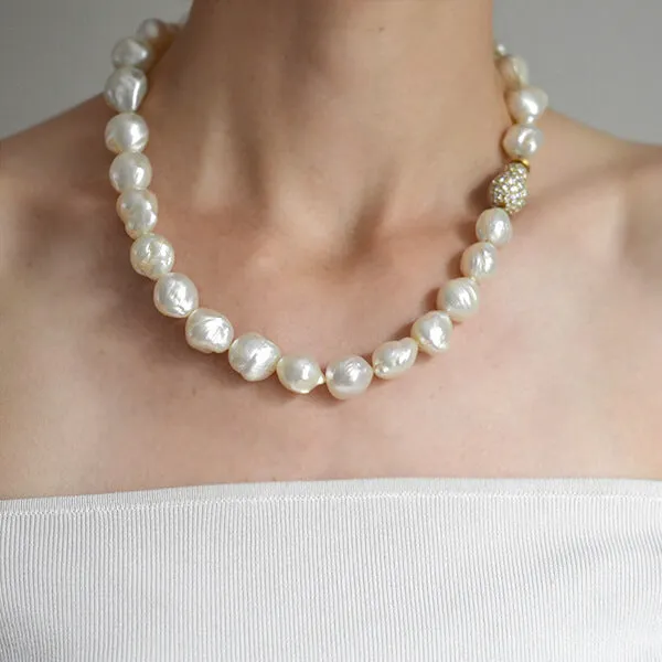 Estate 18kt Baroque Pearl Necklace w/ Diamond Clasp 12mm-17mm