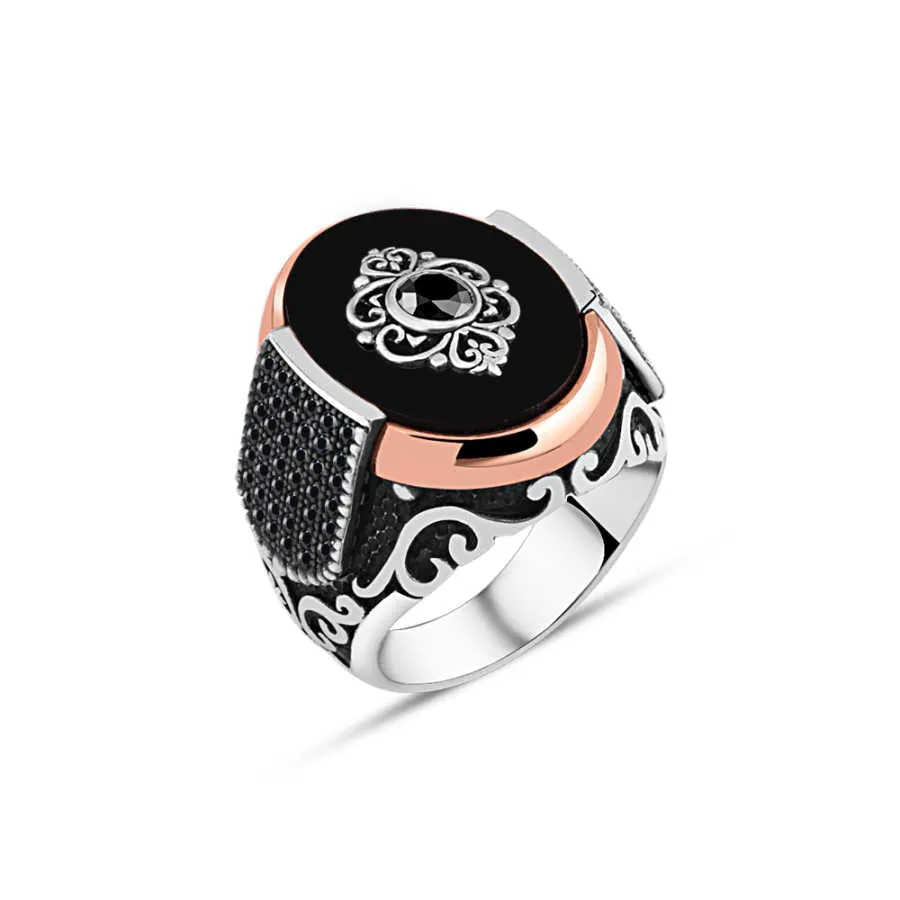 Eye Figureon Black Ellipse Onyx Stone Silver Men's Ring Siding Zircons in Epaulet Shape