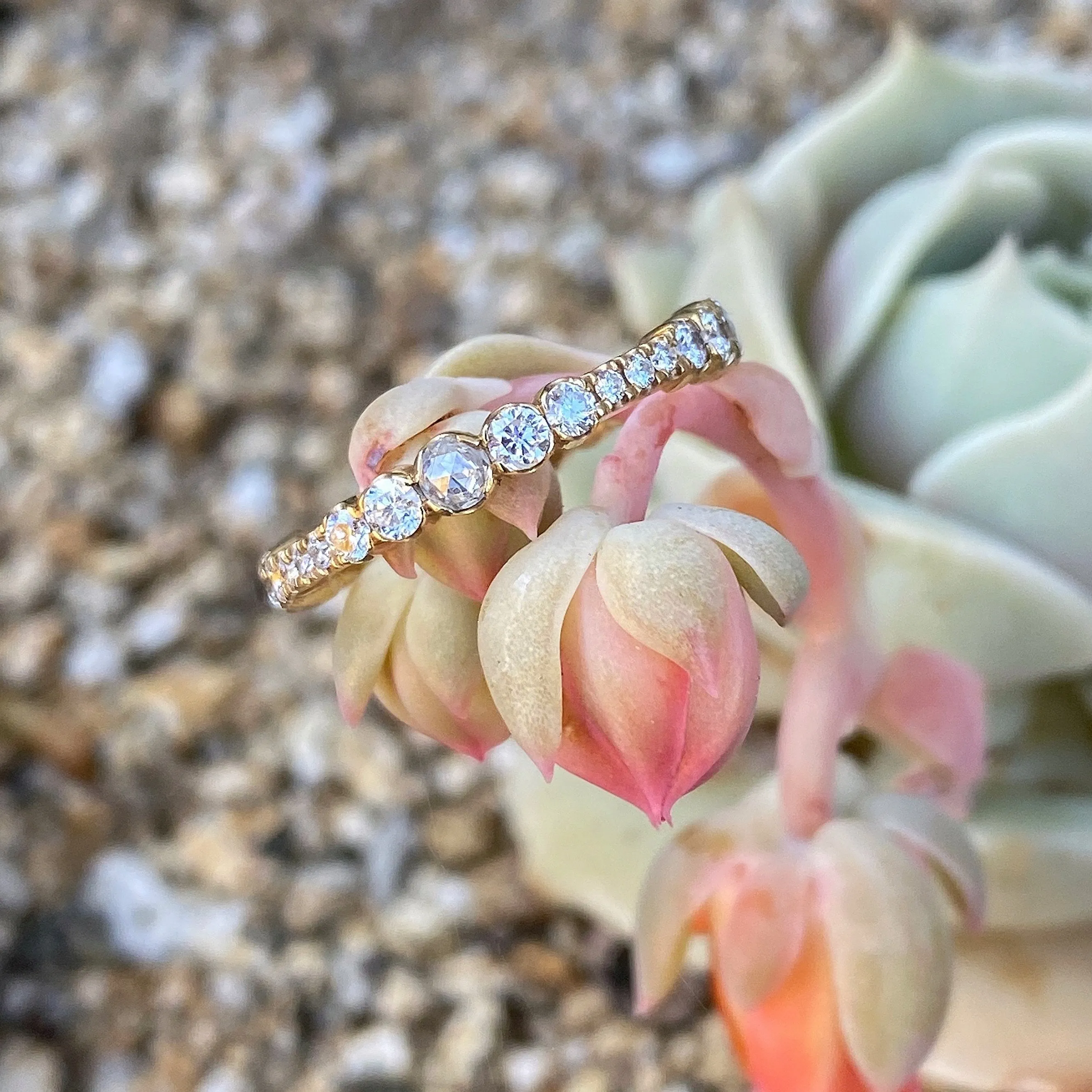 Fleur Gold White Diamond Ring