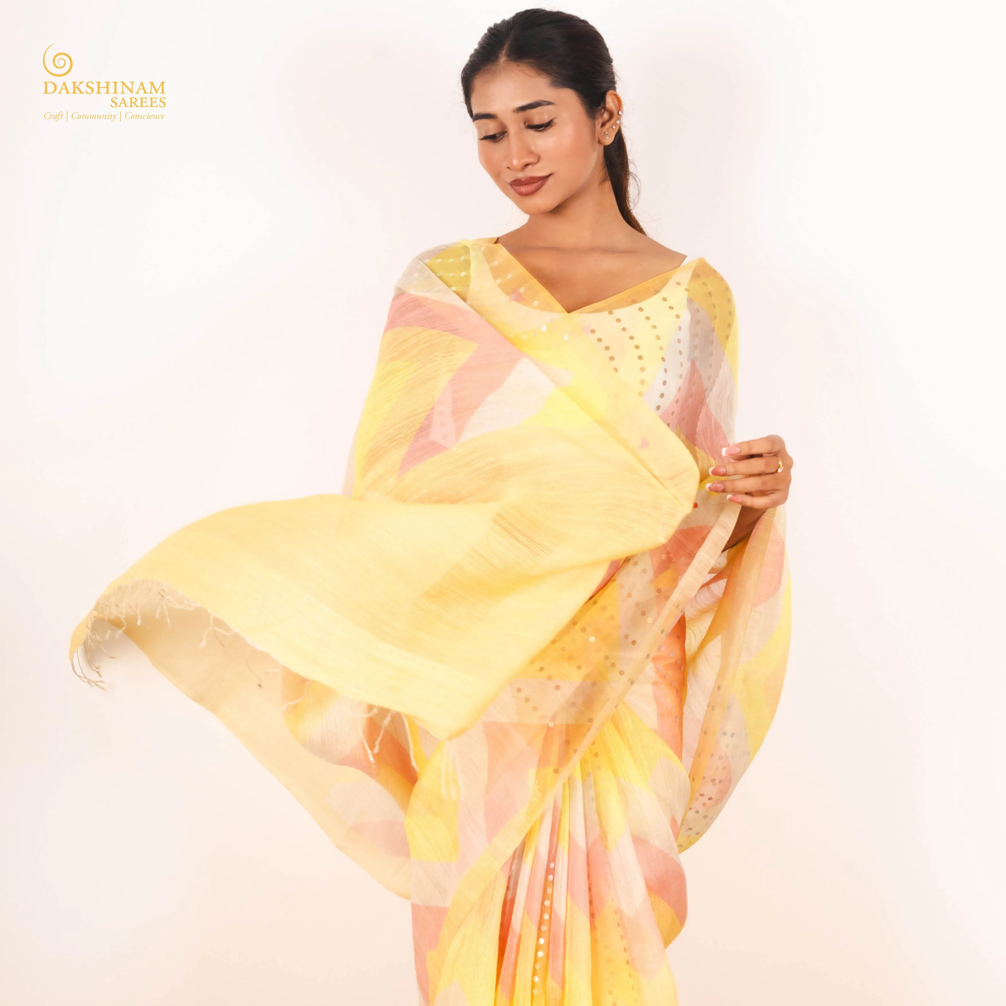 Handwoven Multi-colour Matka Silk Saree - 2122T007309DSC