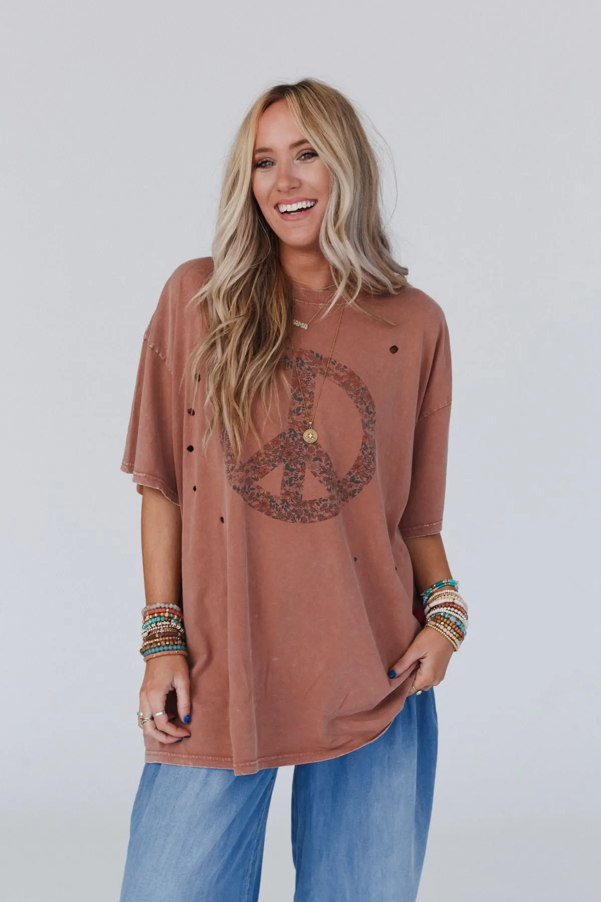 Jude Oversized Peace Sign Graphic Tee - Mauve