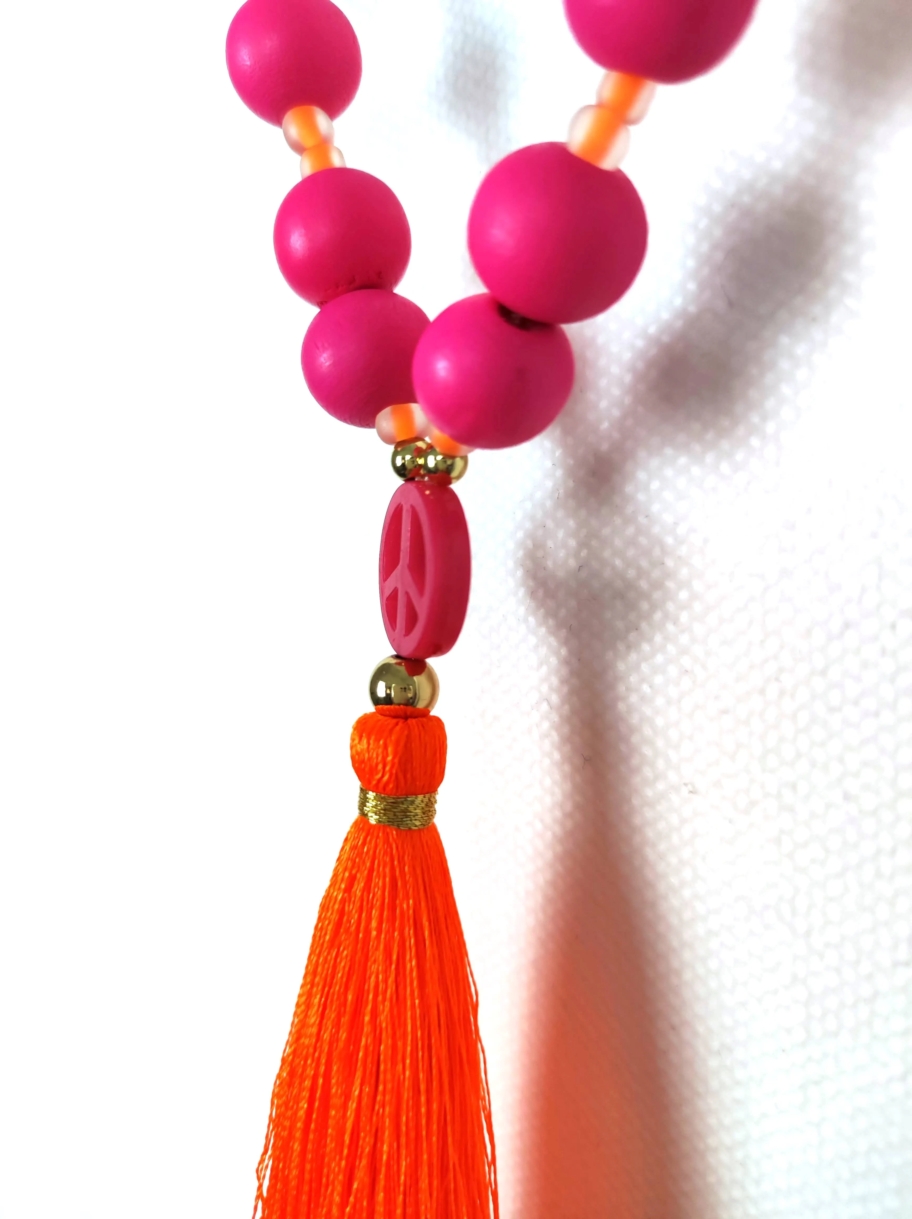 KETTE HOLZPERLEN PINK ORANGE TASSLE & PEACE