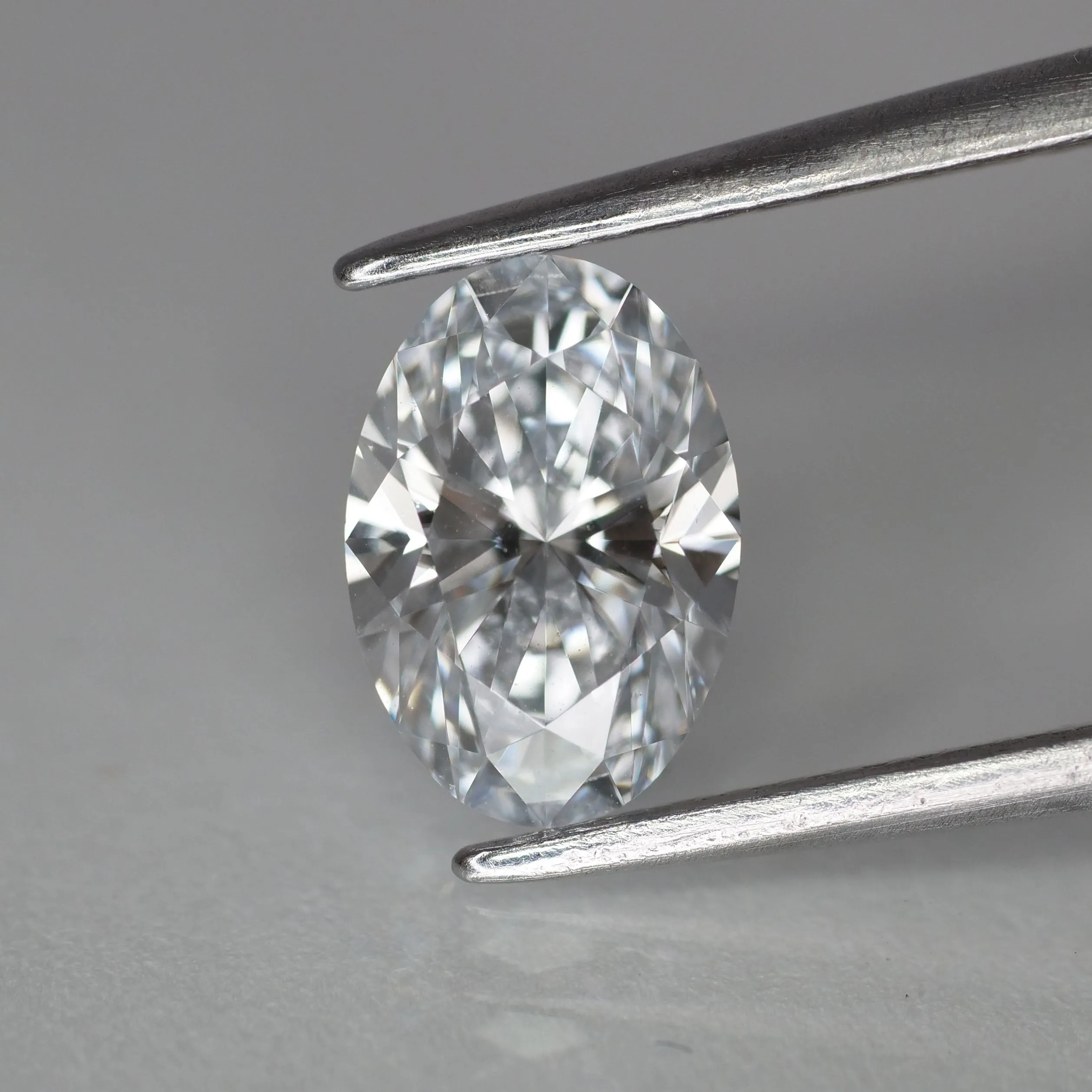 Lab grown diamond | IGI certificate, oval cut *8x6mm, G color, VS1, 1.20ct