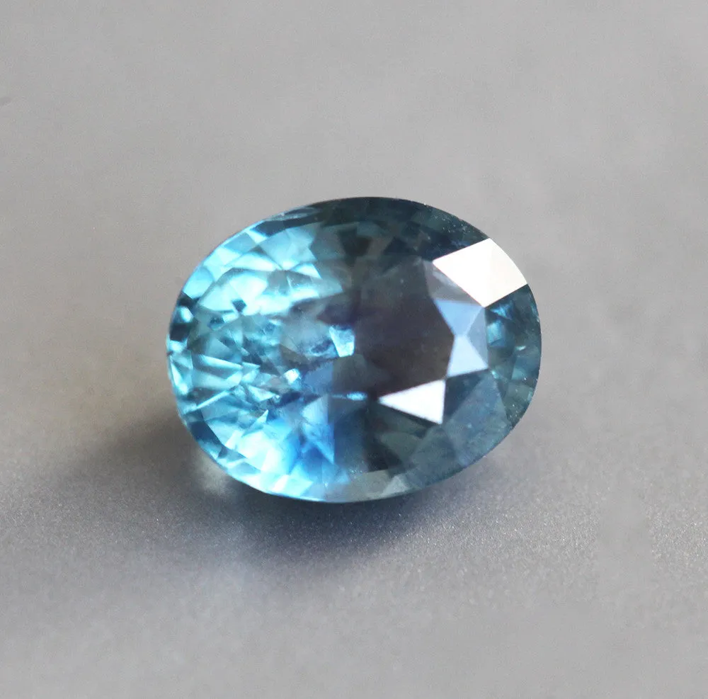 Loose 1.82 Ct Oval Teal Sapphire