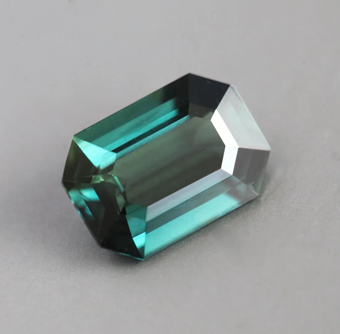 Loose 2.30 Ct Octagon Teal Sapphire