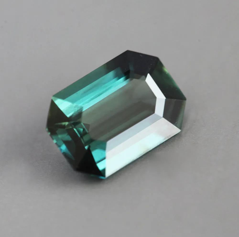 Loose 2.30 Ct Octagon Teal Sapphire