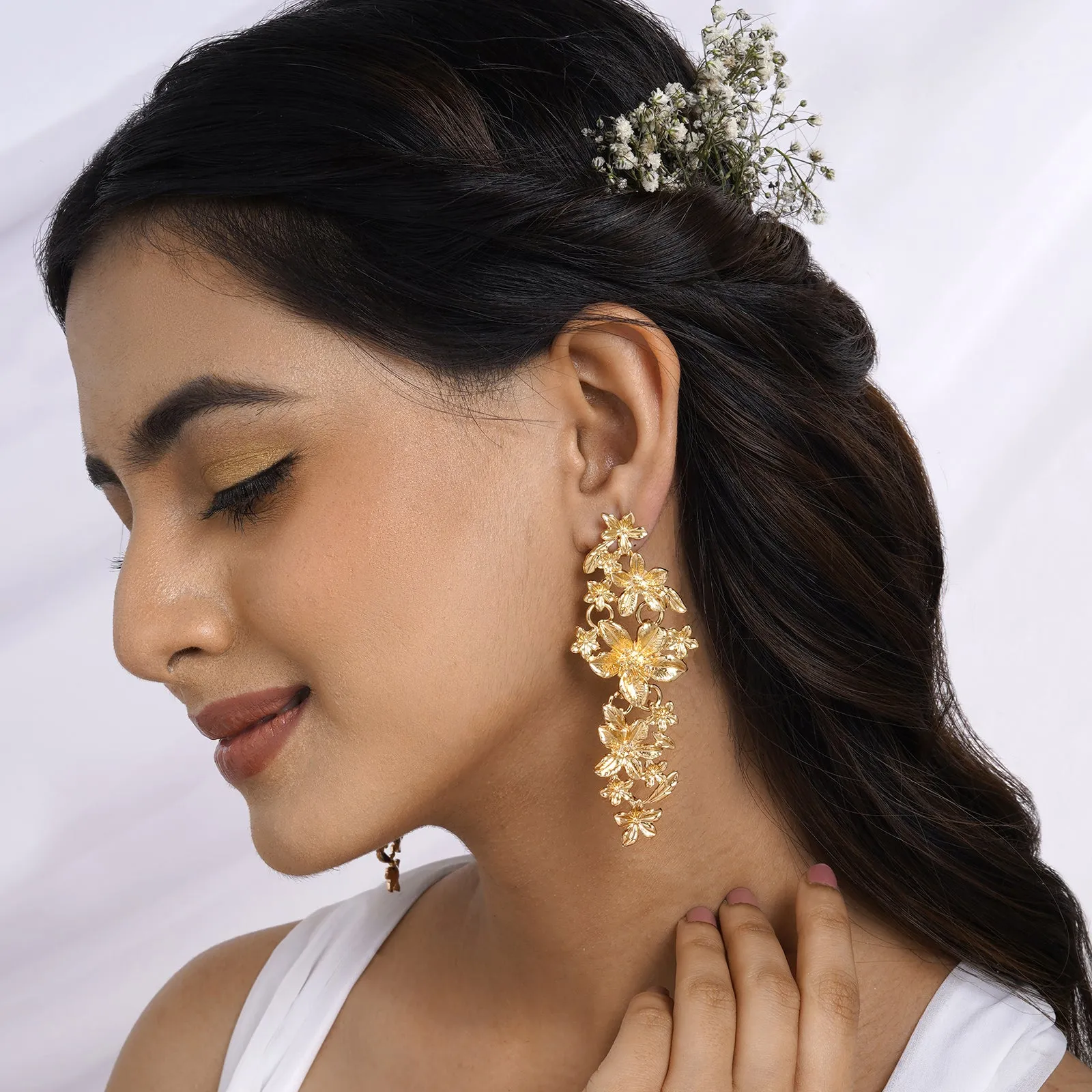 Marguerite Gold Earrings