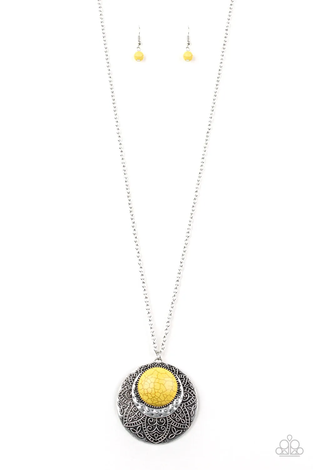 Paparazzi Necklace ~ Medallion Meadow - Yellow