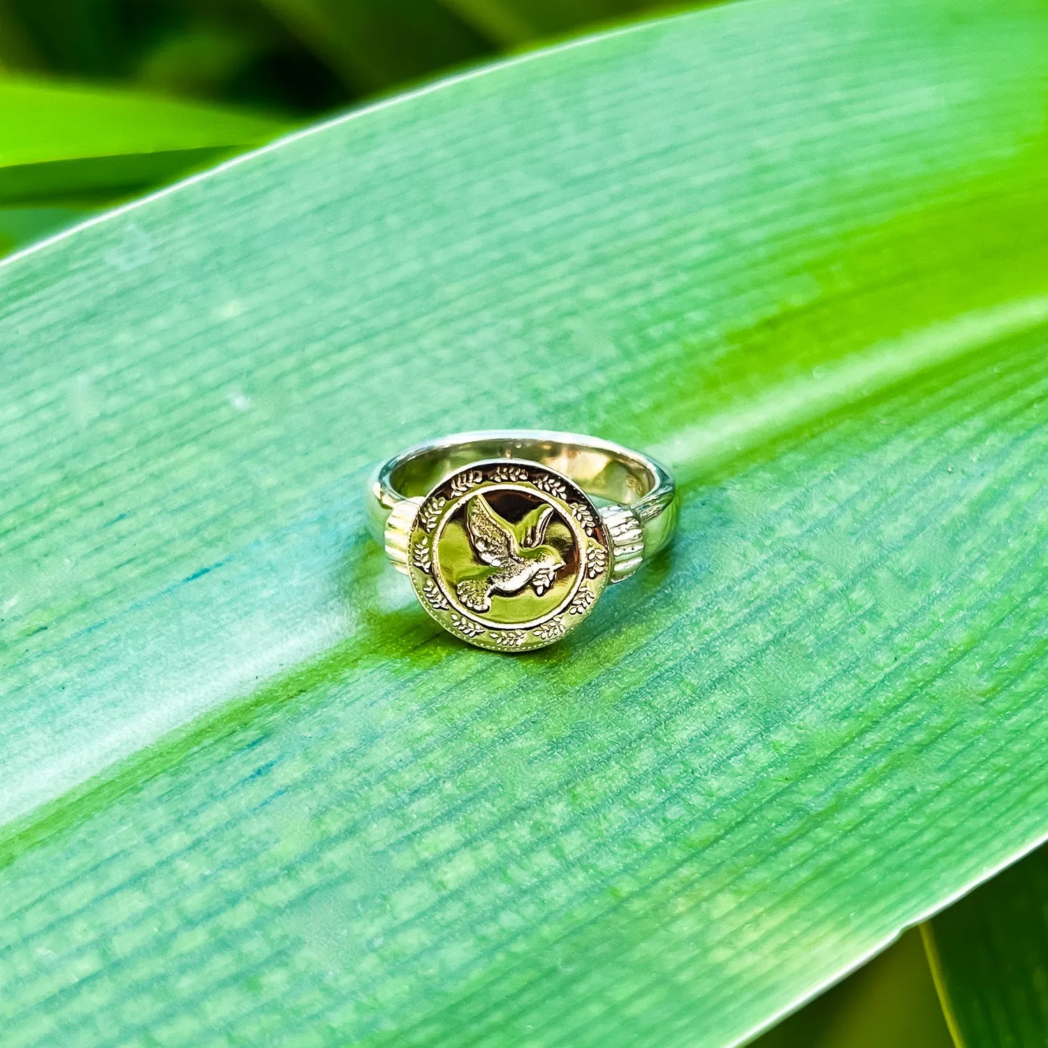 Peace Dove Ring Gold