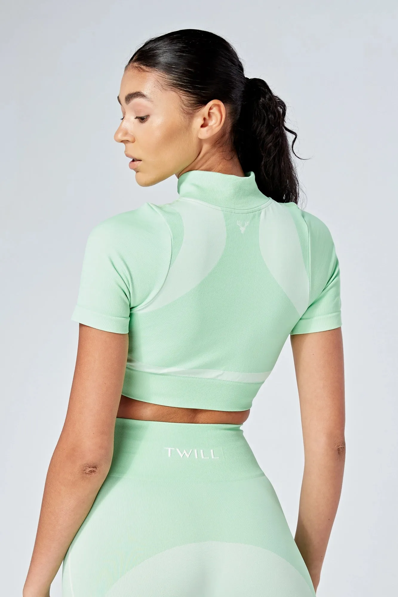 Twill Active Recycled Colour Block Zip-up Crop Top Green