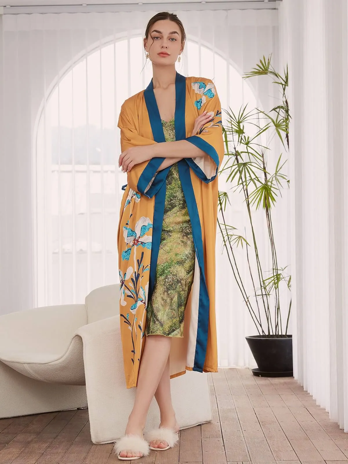 Wildflower Contrasting Kimono Robe