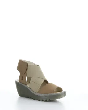 YUBA385FLY 010 SAND Elasticated Sandals